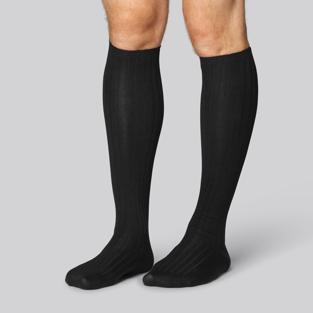 Bambus knæstrømper i sort til mænd - Bambuni