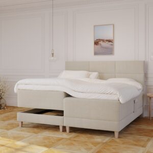 Aura Fjord | 210x210 | Bouclé cream