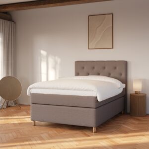 Nora Fjäll | 140x200 | Mocha