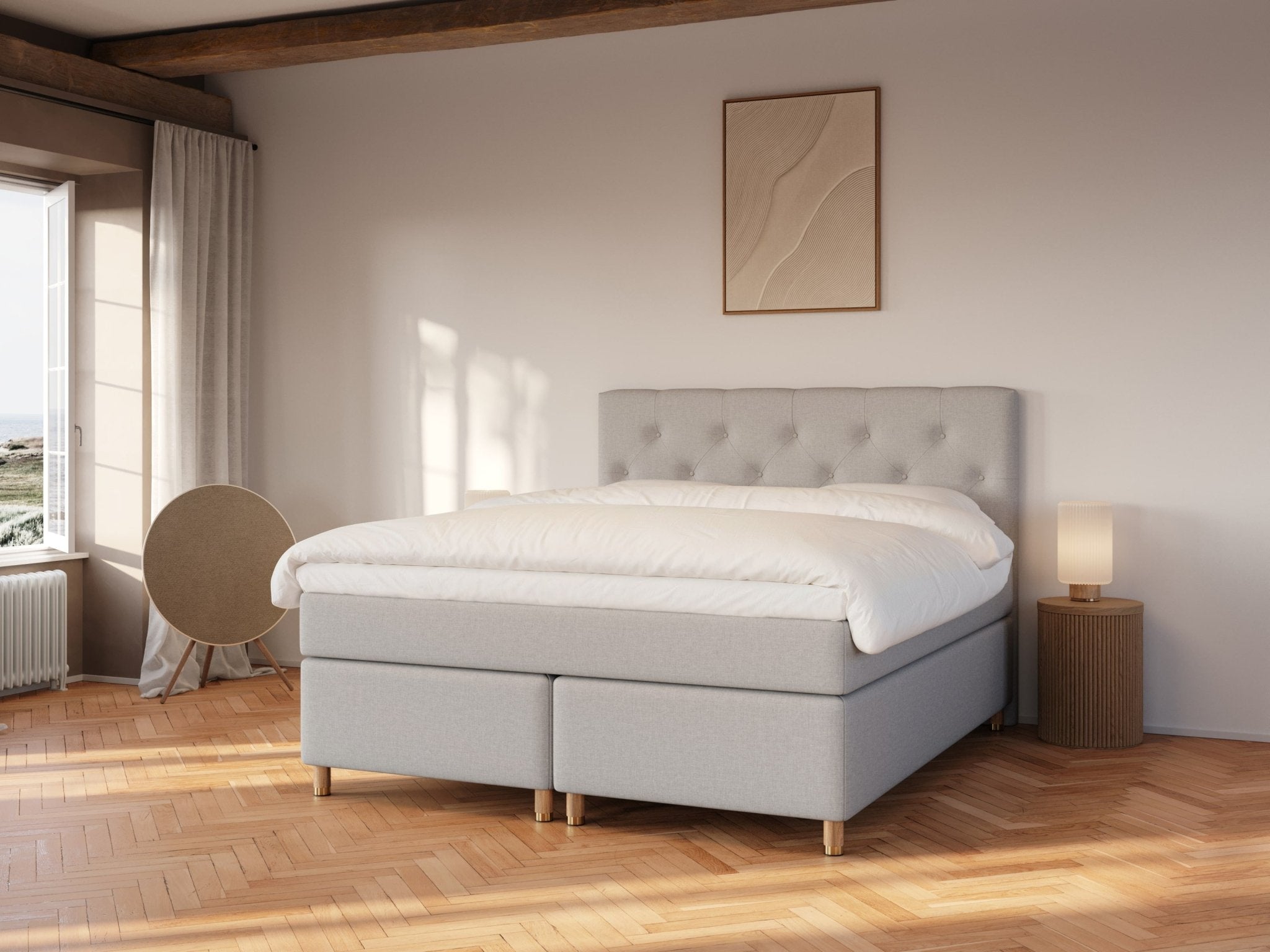 Nora Fjäll | 180x200 | Lys grå