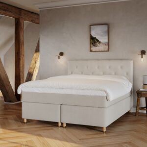 Nora Fjord | 180x210 | Bouclé cream