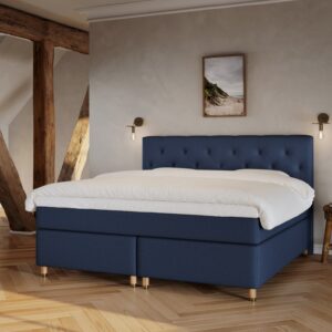 Nora Fjord | 210x210 | Dyb blå