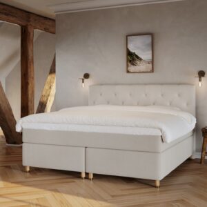 Nora Fjord | 200x200 | Bouclé cream