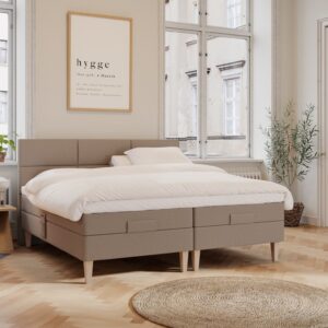 Ragna Fjäll | 210x210 | Brun