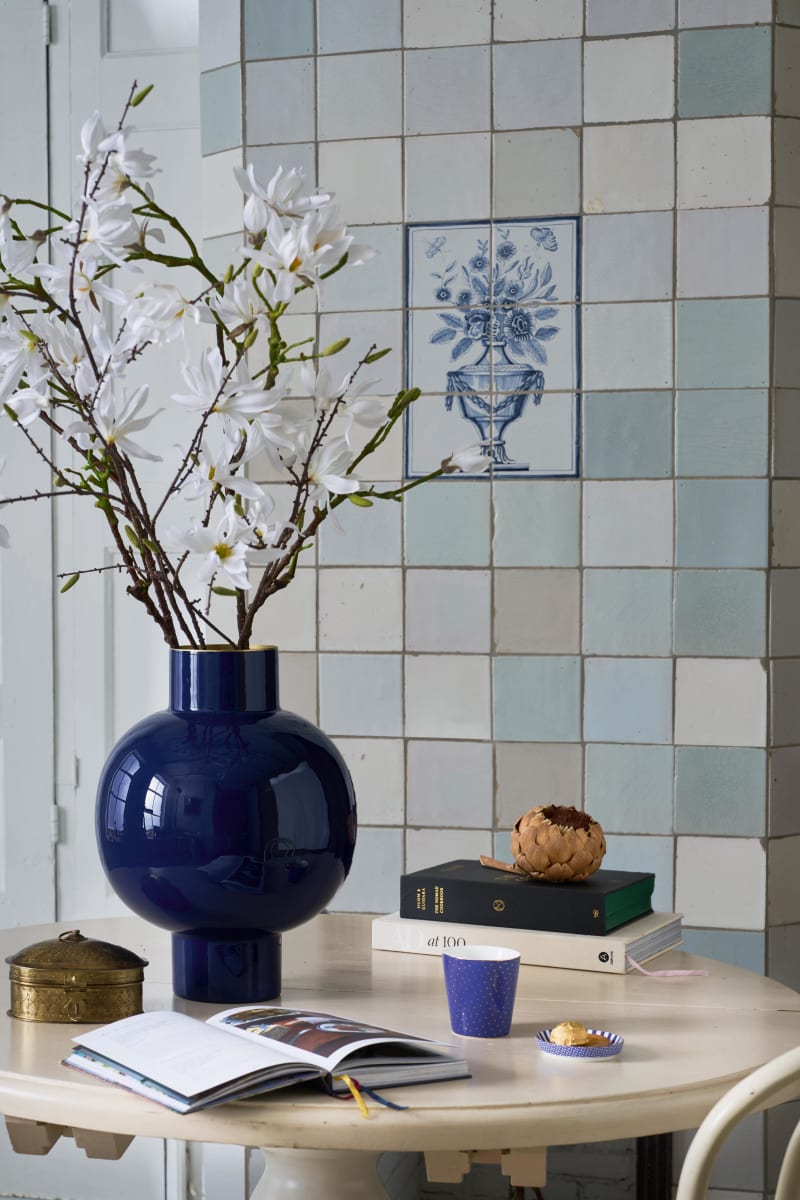 Vase Metal Large Royal Blue 31.5x42cm