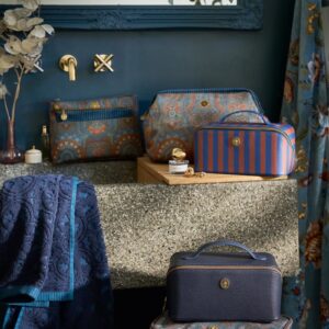 Cooper Cosmetic Purse Extra Large Jabali Blue 30x13.8x20.7cm