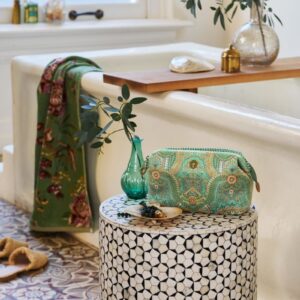 Cooper Cosmetic Purse Extra Large Jabali Green 30x13.8x20.7cm