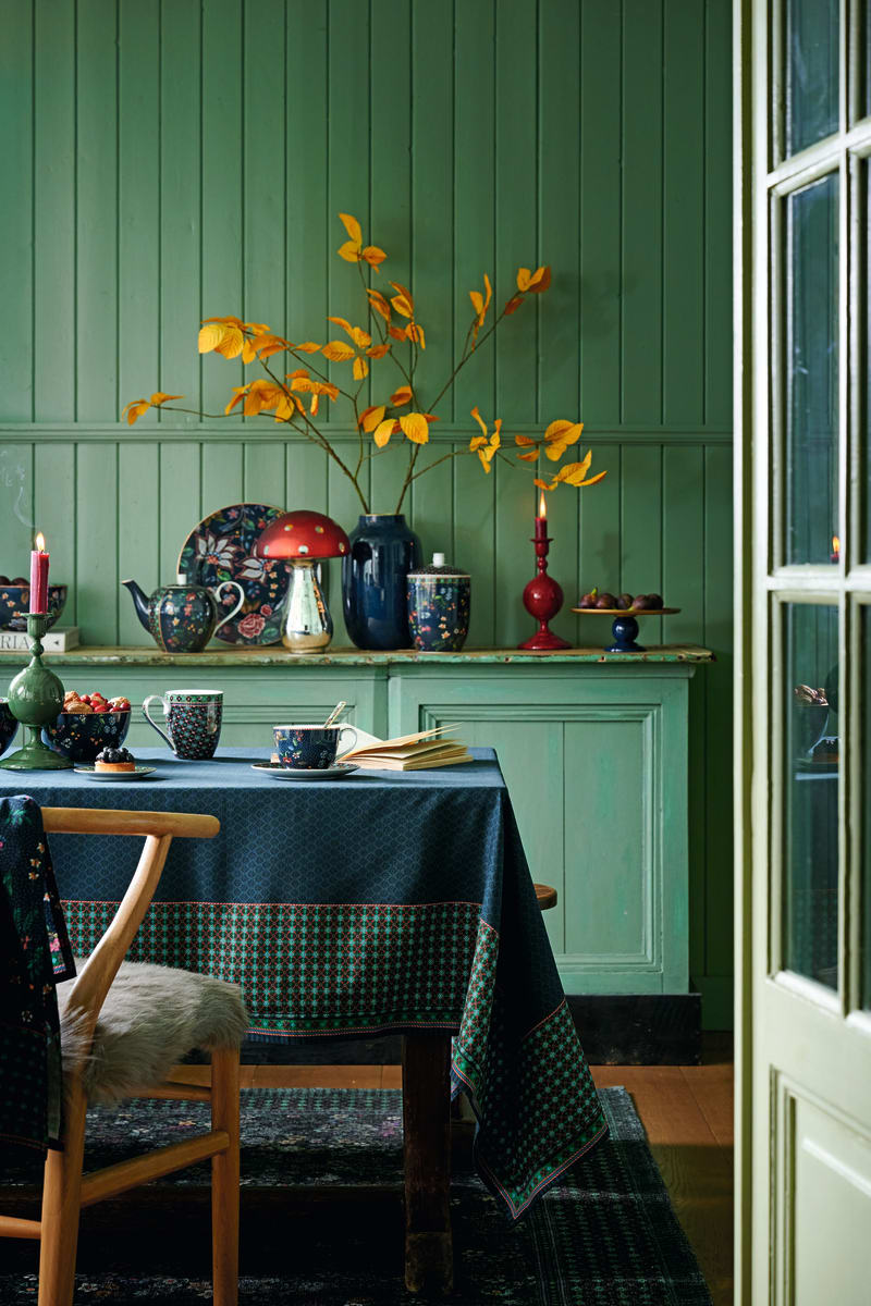 Table Cloth Berry Blues Blue 100x100cm