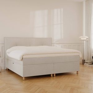 Alva Grande | 200x200 | Bouclé cream