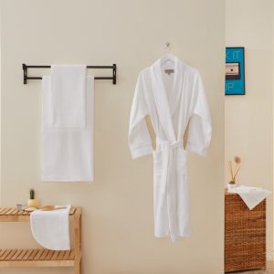 Fresh Bathrobe White M