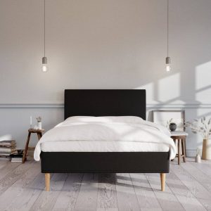 Saga | 140x200 | Sort