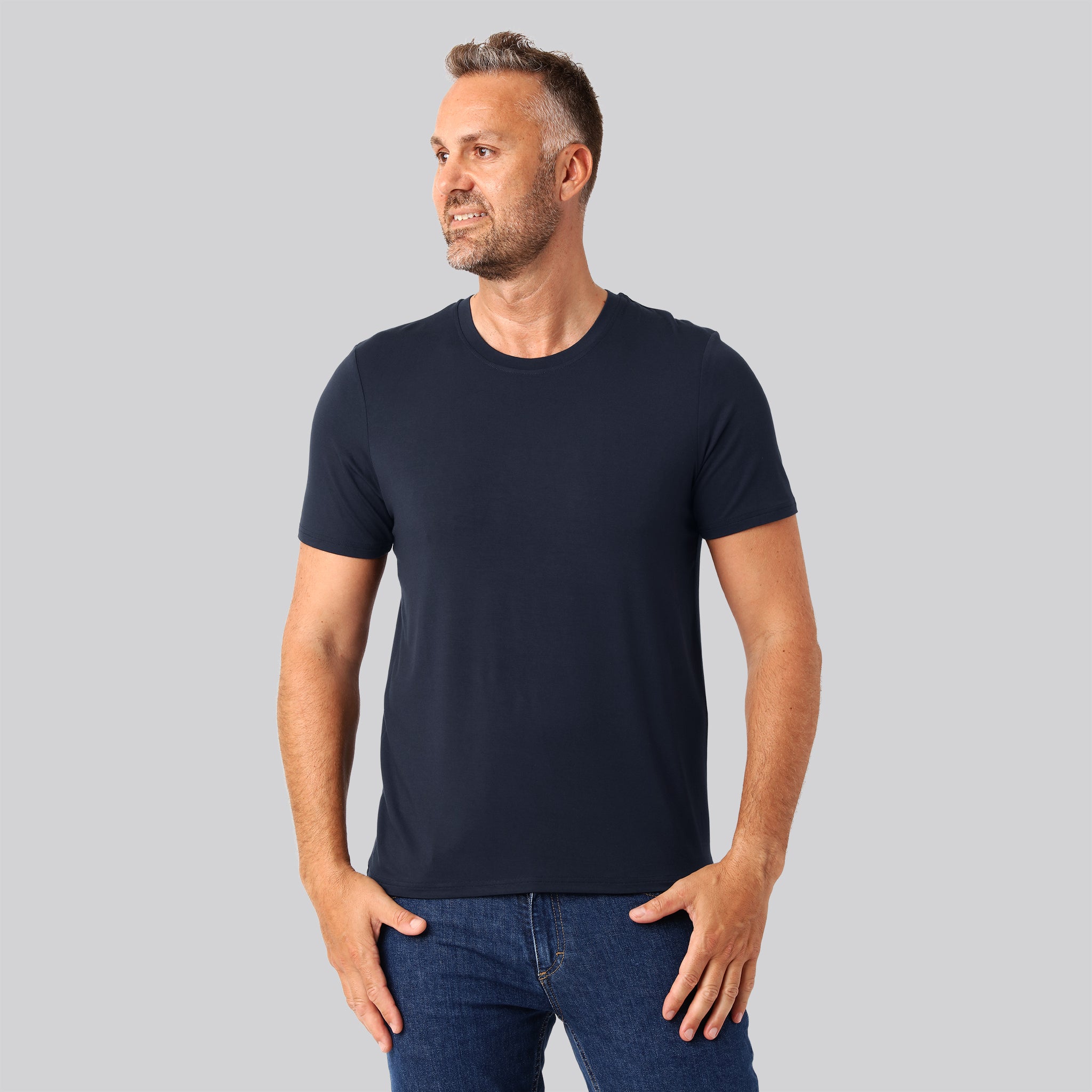 Bambus t-shirt o-hals navy mænd - Bambuni